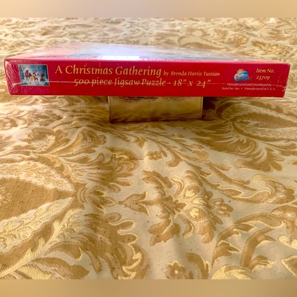 A Christmas Gathering 500 Piece Jigsaw Puzzle by Brenda Harris Tustian. - Picture 3 of 6